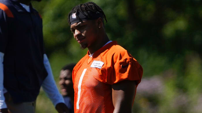 Justin Fields during Bears 2022 training camp